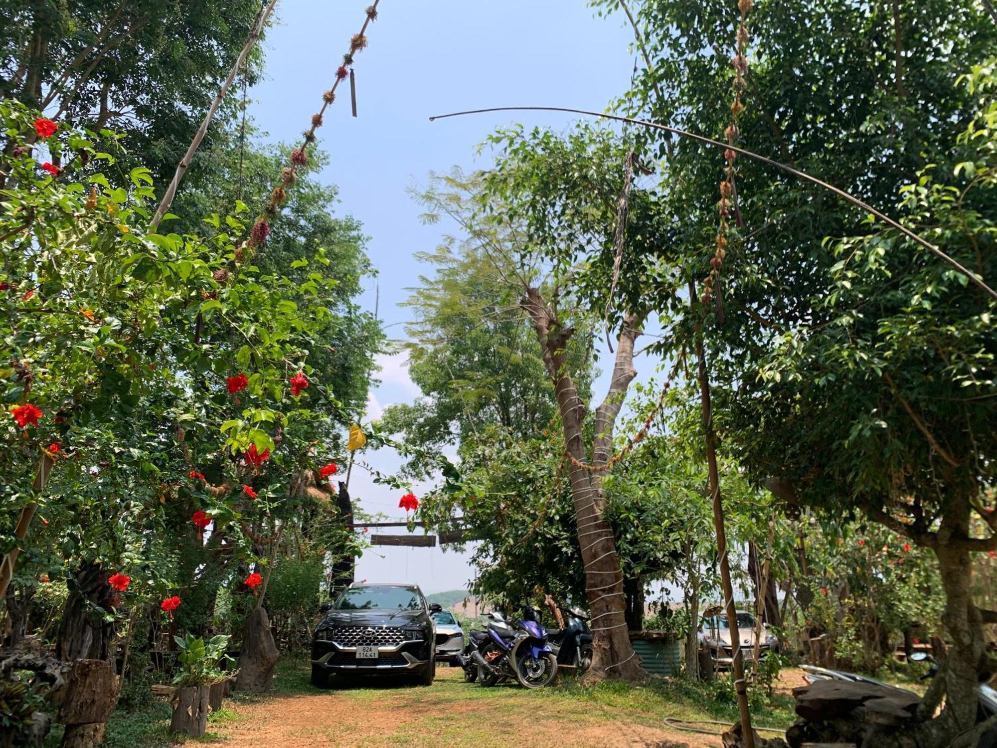 Khu Du Lich Sinh Thai, Nghi Duong Homestay Hoang Anh - Kon Xom Luh Tỉnh Kontum Zewnętrze zdjęcie