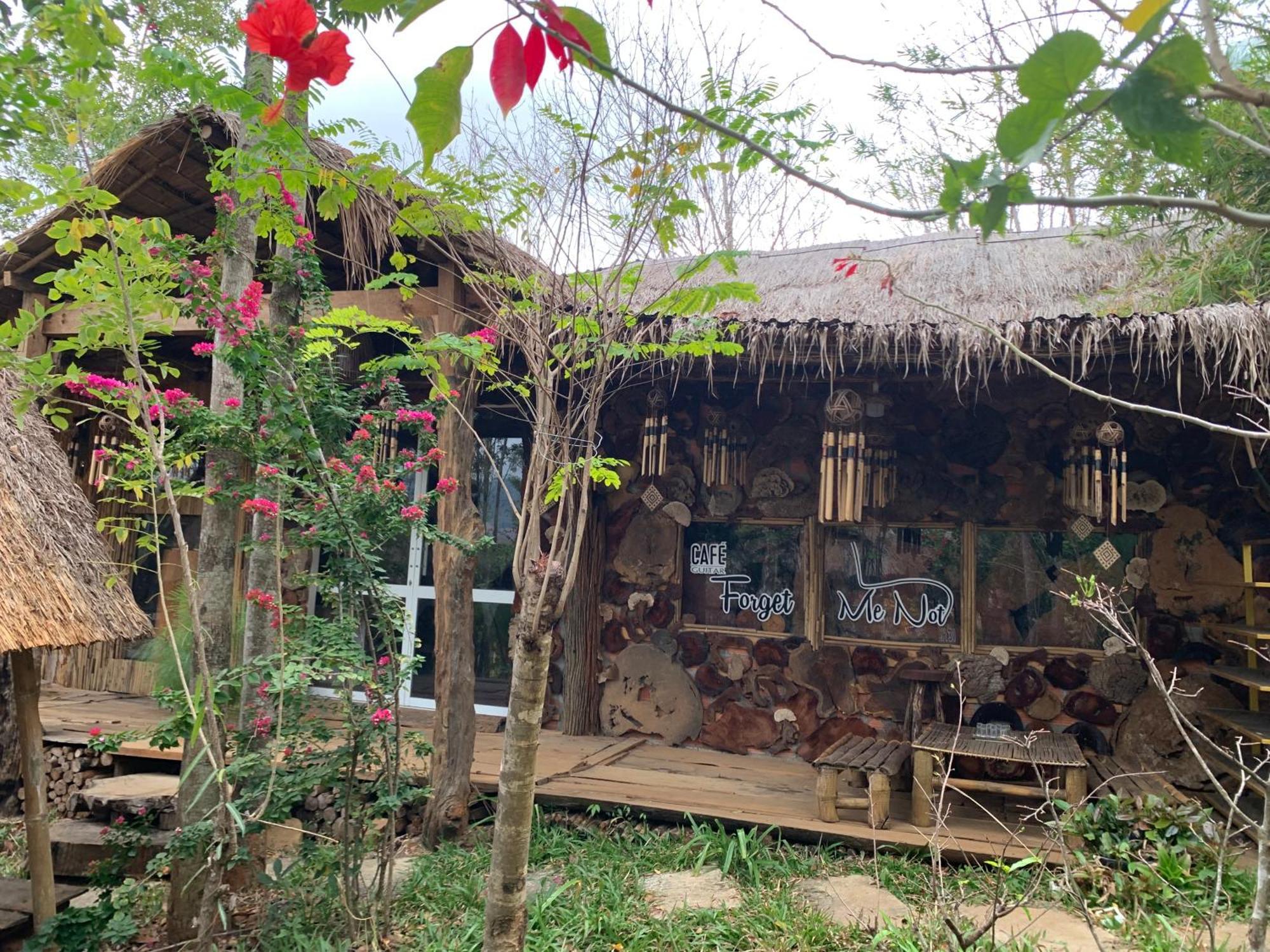 Khu Du Lich Sinh Thai, Nghi Duong Homestay Hoang Anh - Kon Xom Luh Tỉnh Kontum Zewnętrze zdjęcie